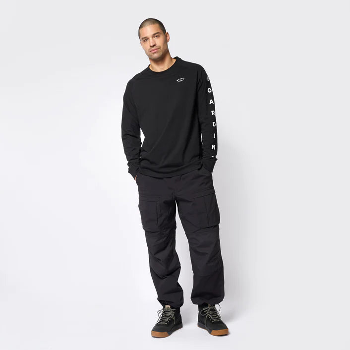 Mystic Bolt Long Sleeve Tee | Black
